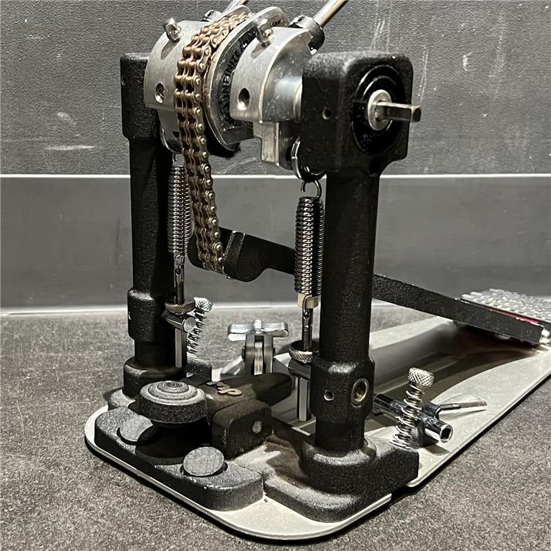 Used_DW9002XF_[9000_Series___Extended_Footboard_Double_Bass_Drum_Pedals]_[MFG_Pedal_Linkage]_06