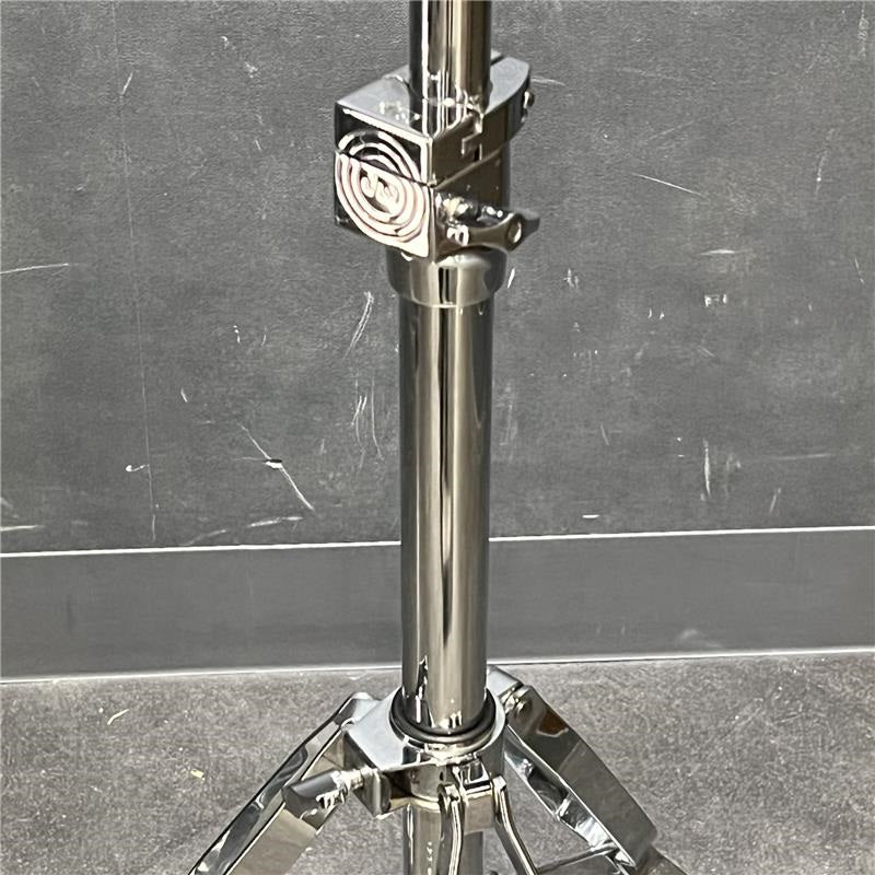 Used_DWCP9500DXF_[9000_Series_Heavy_Duty_Hardware___Extended_Footboard_3_Leg_Hi-Hat_Stand]_03