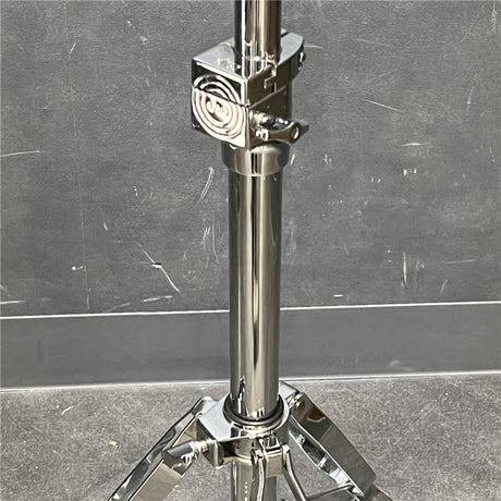 Used_DWCP9500DXF_[9000_Series_Heavy_Duty_Hardware___Extended_Footboard_3_Leg_Hi-Hat_Stand]_03