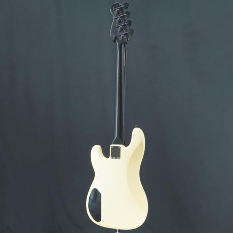 Used_Duff_McKagan_Precision_Bass_(Pearl_White)_04