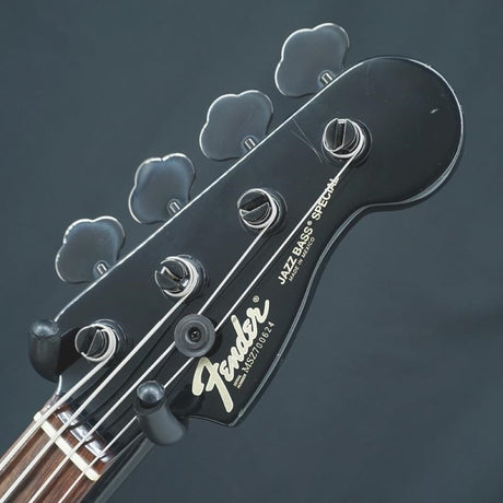 Used_Duff_McKagan_Precision_Bass_(Pearl_White)_07