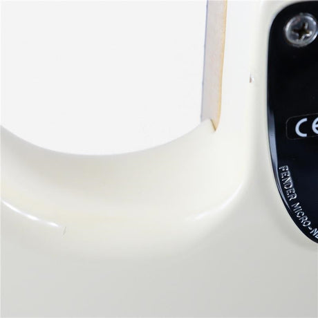 Used_Fender_Albert_Hammond_Jr__Signature_Stratocaster_(Olympic_White)_[SN_MX18111072]_08