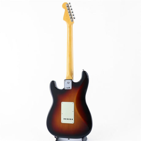 Used_Fender_American_Original_60s_Stratocaster_(3-Color_Sunburst)_[SN_V2201660]_03