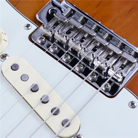Used_Fender_American_Original_60s_Stratocaster_(3-Color_Sunburst)_[SN_V2201660]_08