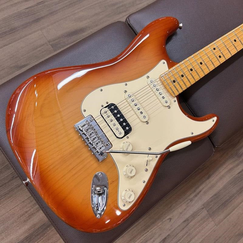 Used_Fender_American_Professional_II_Stratocaster_HSS_(Sienna_Sunburst_Maple)_[SN_US210001169]_09