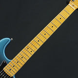 Used_Fender_American_Professional_II_Stratocaster_(Dark_Night_Maple)_[SN_US22098719]_05