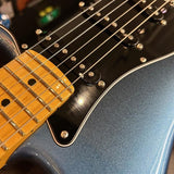 Used_Fender_American_Professional_II_Stratocaster_(Dark_Night_Maple)_[SN_US22098719]_09