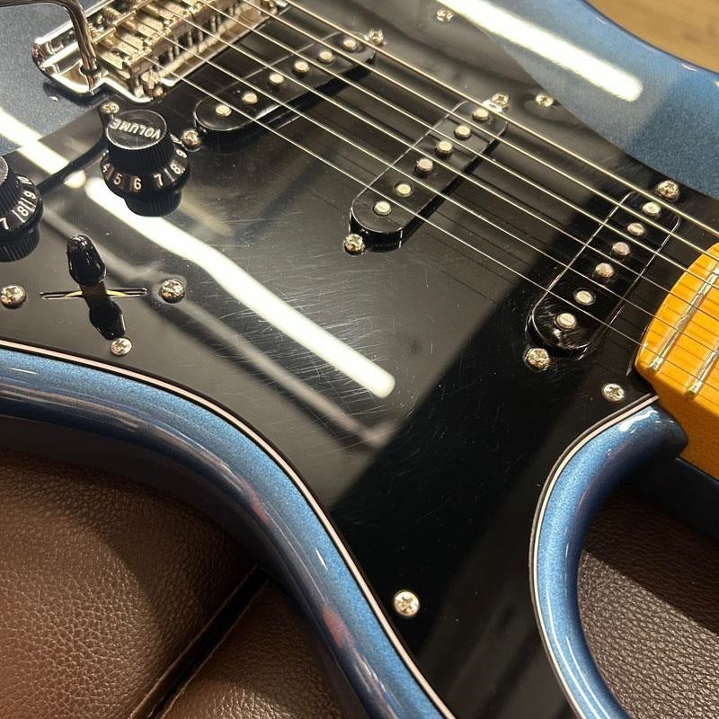 Used_Fender_American_Professional_II_Stratocaster_(Dark_Night_Maple)_[SN_US22098719]_10