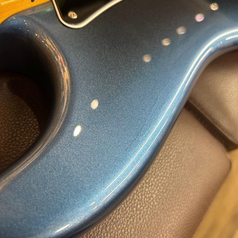 Used_Fender_American_Professional_II_Stratocaster_(Dark_Night_Maple)_[SN_US22098719]_11