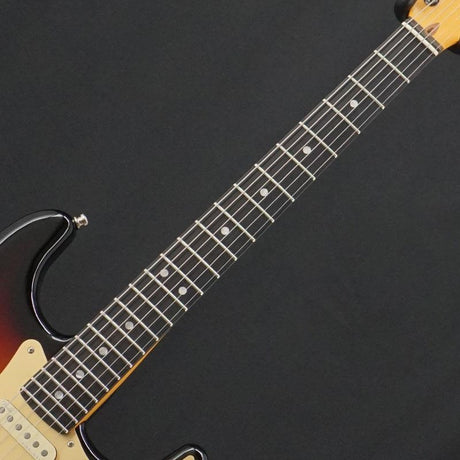 Used_Fender_American_Ultra_II_Stratocaster_HSS_(Ultraburst_Ebony)_[SN_US240013376]_05