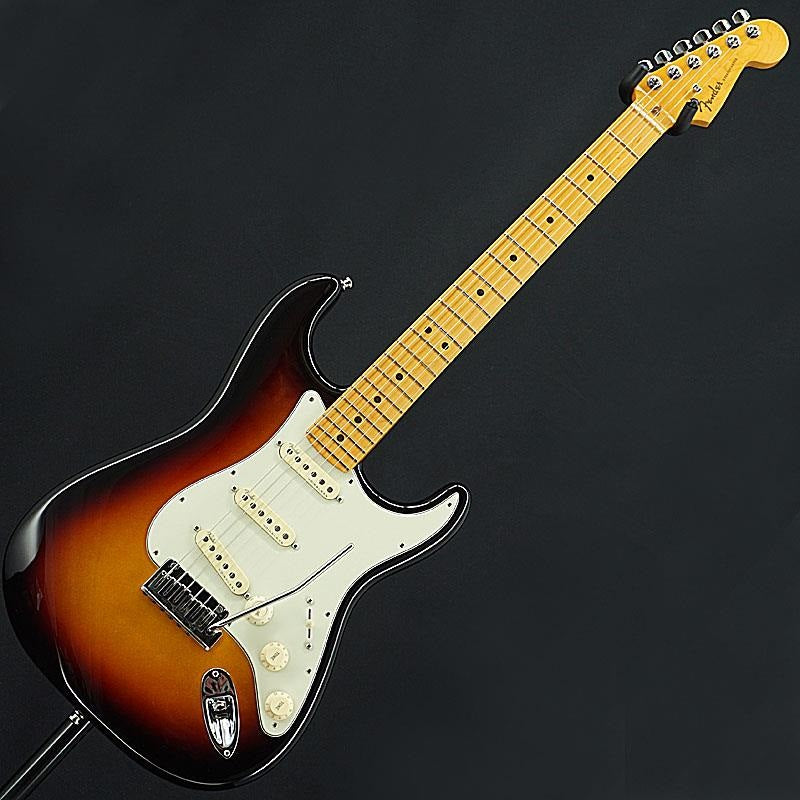 Used_Fender_American_Ultra_Stratocaster_(Ultraburst_Maple)_[SN_US240007278]_03