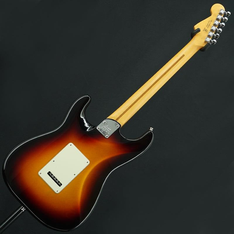 Used_Fender_American_Ultra_Stratocaster_(Ultraburst_Maple)_[SN_US240007278]_04