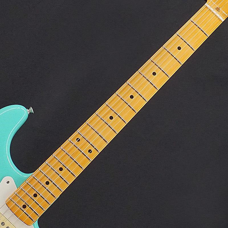 Used_Fender_American_Vintage_II_1957_Stratocaster_(Sea_Foam_Green)_[SN_V2432400]_05