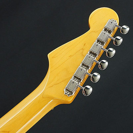 Used_Fender_American_Vintage_II_1961_Stratocaster_(Olympic_White)_[SN_V2442627]_08