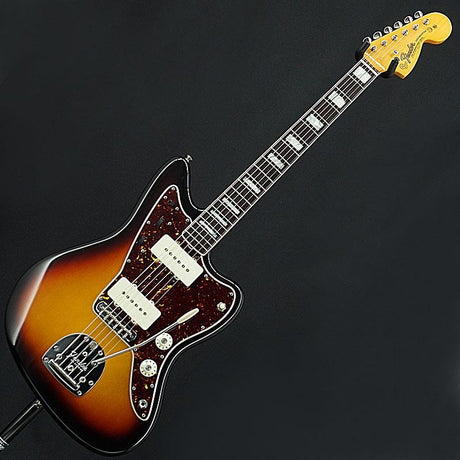 Used_Fender_American_Vintage_II_1966_Jazzmaster_(3-Color_Sunburst)_[SN_V2323375]_03