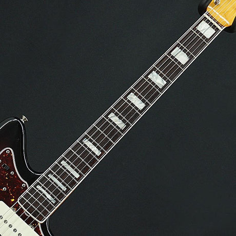 Used_Fender_American_Vintage_II_1966_Jazzmaster_(3-Color_Sunburst)_[SN_V2323375]_05
