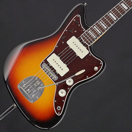 Used_Fender_American_Vintage_II_1966_Jazzmaster_(3-Color_Sunburst)_[SN_V2327997]_01