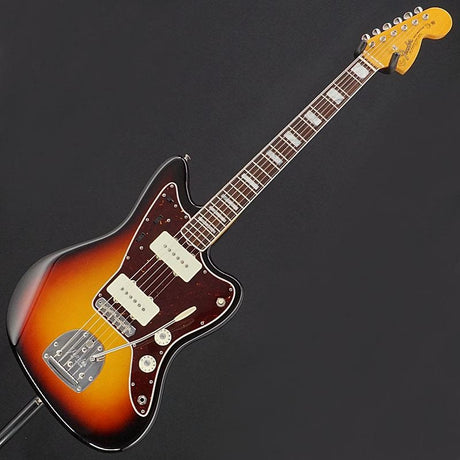 Used_Fender_American_Vintage_II_1966_Jazzmaster_(3-Color_Sunburst)_[SN_V2327997]_03