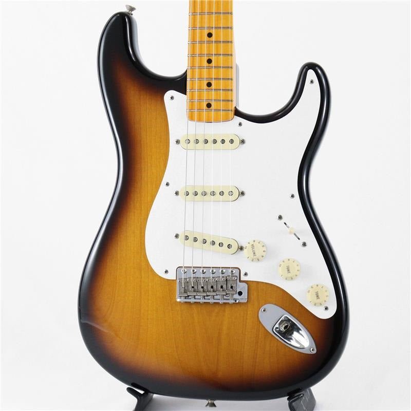 Used_Fender_American_Vintage_'57_Stratocaster_in_Thin_Lacquer_(2-Color_Sunburst)_[SN_V184832]_01