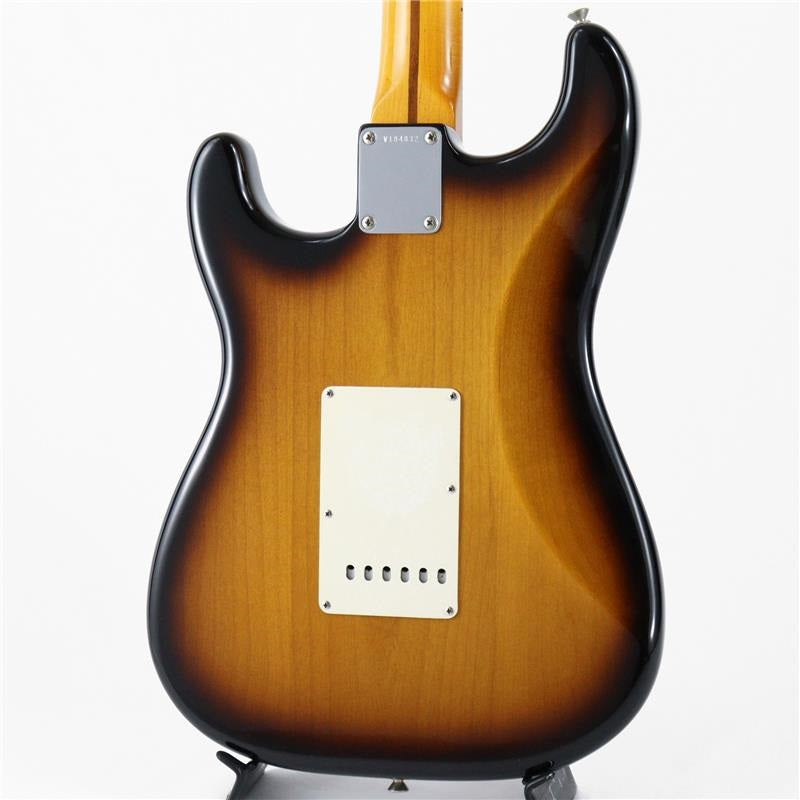 Used_Fender_American_Vintage_'57_Stratocaster_in_Thin_Lacquer_(2-Color_Sunburst)_[SN_V184832]_04