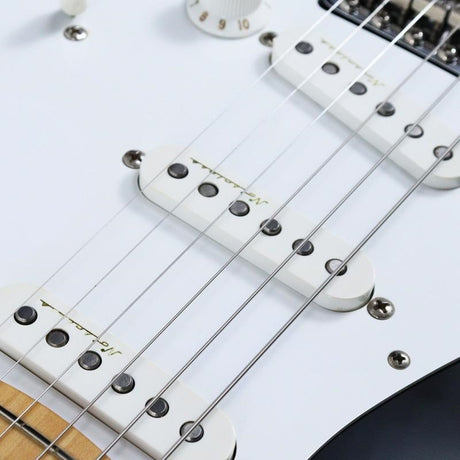 Used_Fender_Eric_Clapton_Stratocaster_(Black)_[SN_US1677627]_08