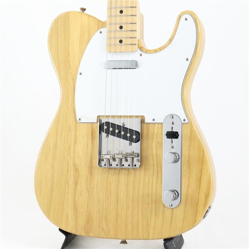 Used_Fender_Exclusive_Series_Classic_70s_Telecaster_in_Ash_Maple_(Natural)_[SN_JD15015575]_01