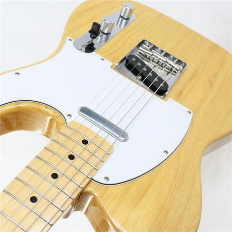Used_Fender_Exclusive_Series_Classic_70s_Telecaster_in_Ash_Maple_(Natural)_[SN_JD15015575]_09