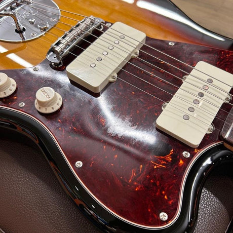 Used_Fender_Hybrid_II_Jazzmaster_(3-Color_Sunburst_Rosewood)_[SN_JD22009155]_10