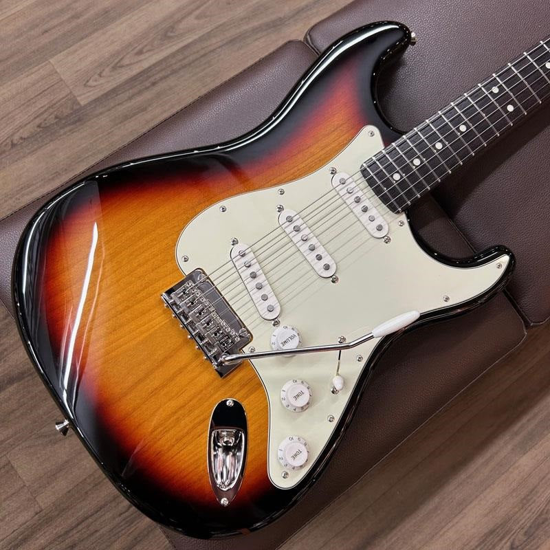 Used_Fender_Hybrid_II_Stratocaster_(3-Color_Sunburst_Rosewood)_[SN_JD25019926]_09