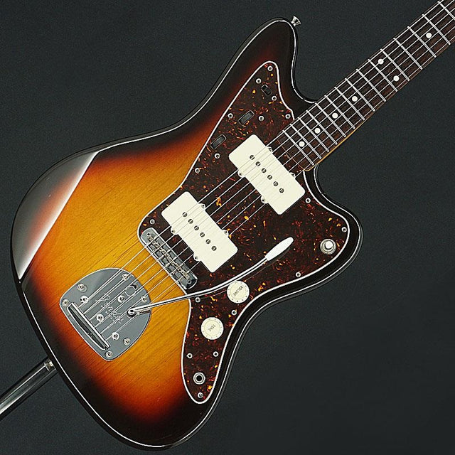Used_Fender_JM66-88_(3Tone_Sunburst)_[SN_S053226]_01