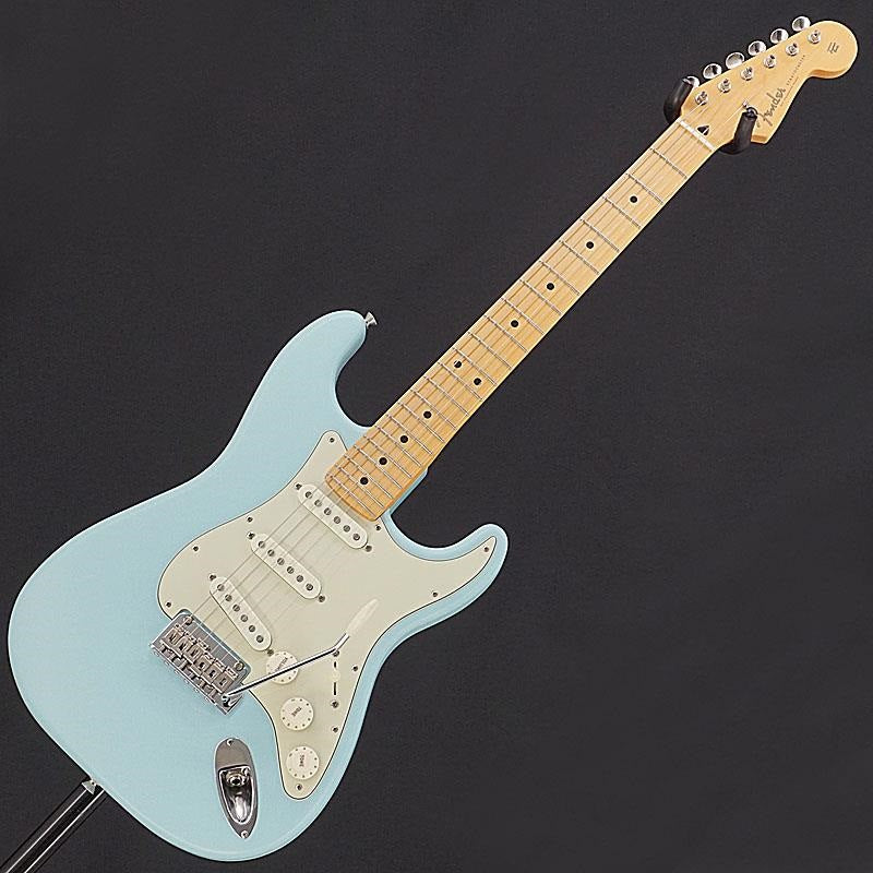 Used_Fender_Junior_Collection_Stratocaster_(Satin_Daphne_Blue_Maple)_[SN_JD24009942]_03