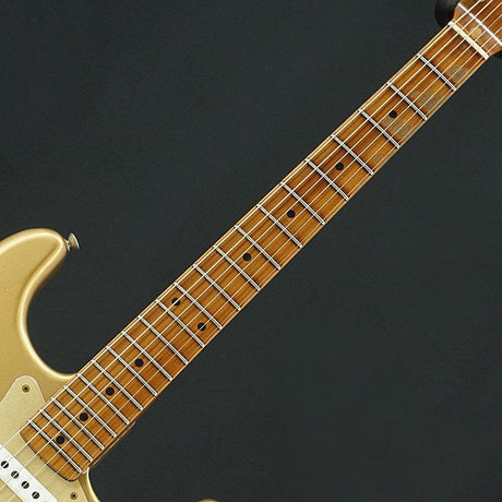 Used_Fender_Limited_Edition_70th_Anniversary_1954_Roasted_Stratocaster_Journeyman_Relic_(Aged_Aztec_Gold)_[SN_LXX0465]_05