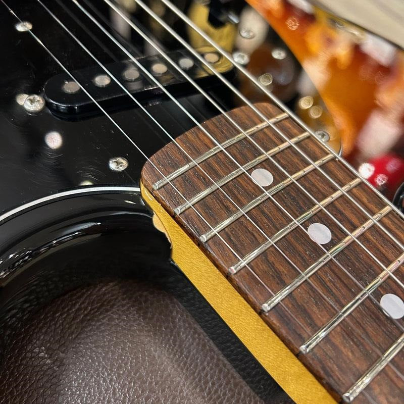 Used_Fender_MG69_(3Tone_Sunburst)_[SN_U003027]_10