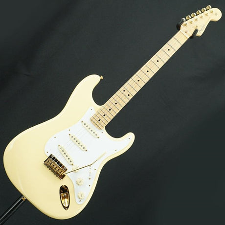 Used_Fender_Overseas_Limited_Model_American_Professional_Stratocaster_(Vintage_White)_[SN_US19061737]_03