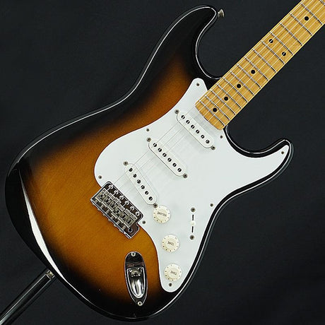 Used_Fender_ST57-58US_(Tobacco_Sunburst)_[SN_P009248]_01