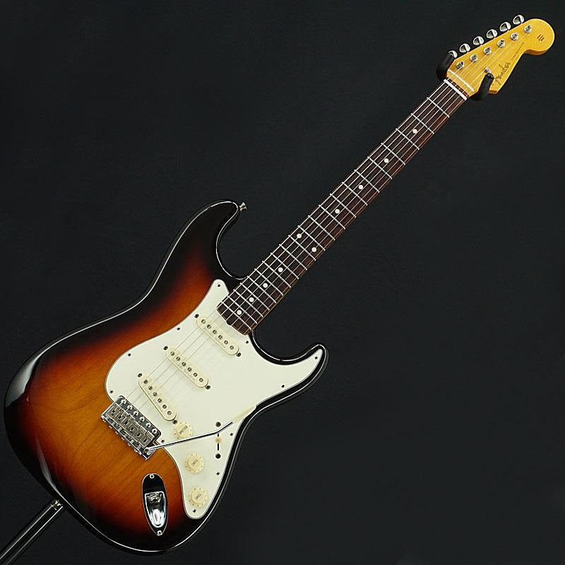 Used_Fender_ST62-DMC_VSP_(3Tone_Sunburst)_[SN_S064052]_03
