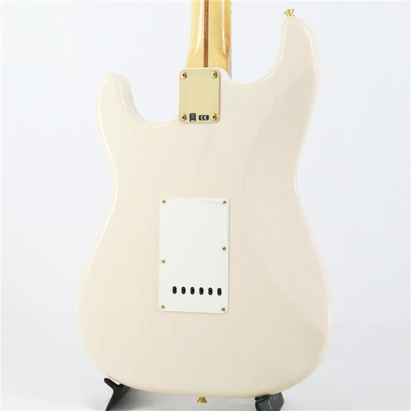 Used_Fender_Vintage_Custom_1957_Stratocaster_with_Time_Capsule_(Aged_White_Blonde)_[SN_R138195]_04