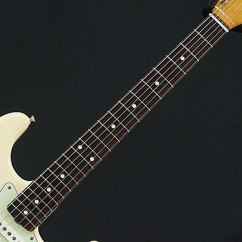 Used_Fender_Vintera_II_60s_Stratocaster_(Olympic_White)_[SN_MX23078659]_05