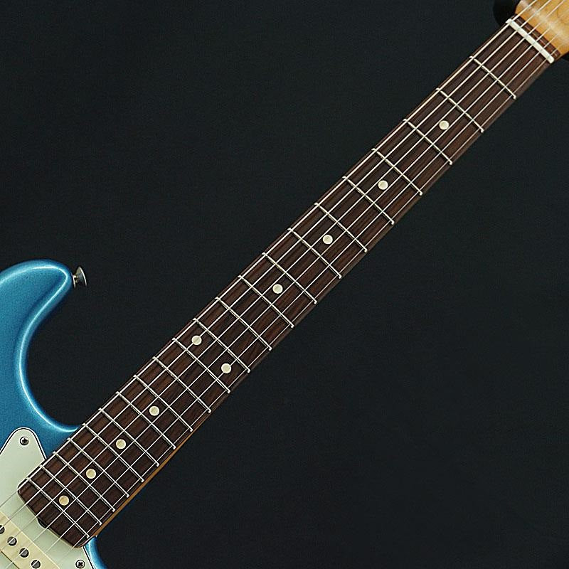 Used_Fender_Vintera_Road_Worn_'60s_Stratocaster_(Lake_Placid_Blue)_[SN_MX21145726]_05