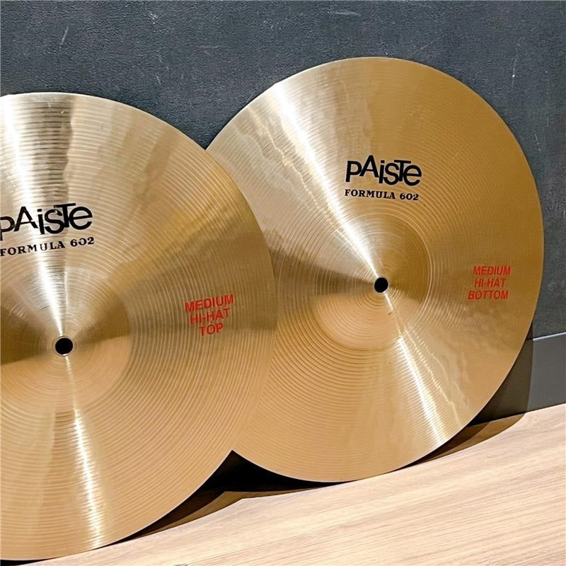 Used_Formula_602_Classic_Sounds_Medium_HiHat_14_pr_[835g___1020g]_02