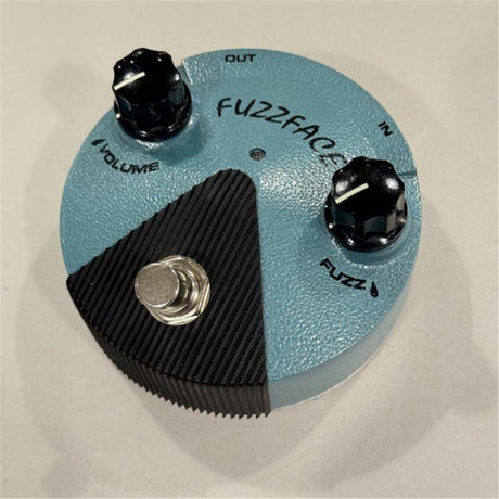 Used_Fuzz_Face_Mini_Hendrix_(FFM3_Fuzz_Face_Mini_Jimi_Hendrix)_01
