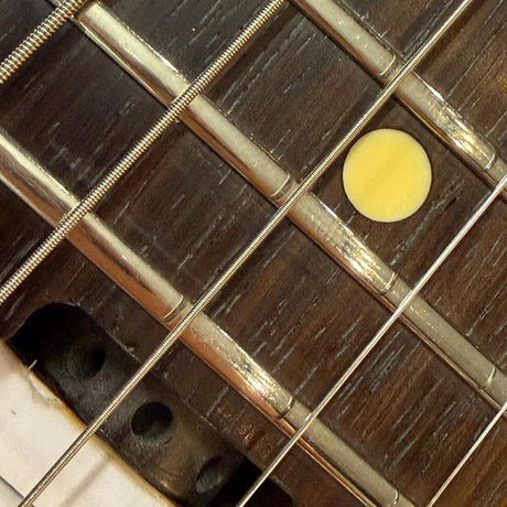 Used_Grassroots_G-ST_R_(3_Tone_Sunburst)_[SN_GC2412652]_09