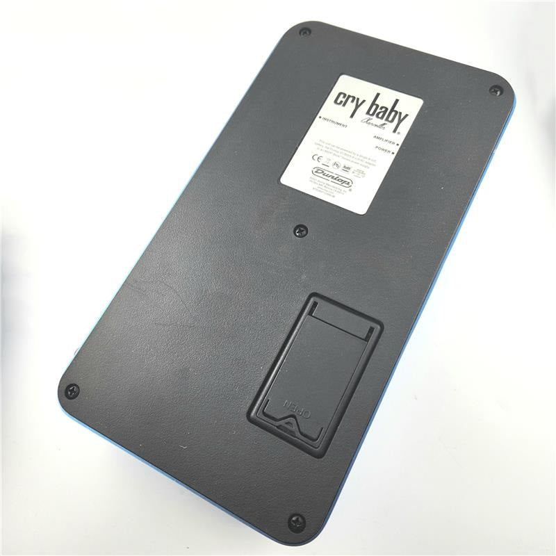 Used_JCT95_Justin_Chancellor_Cry_Baby_Wah_03