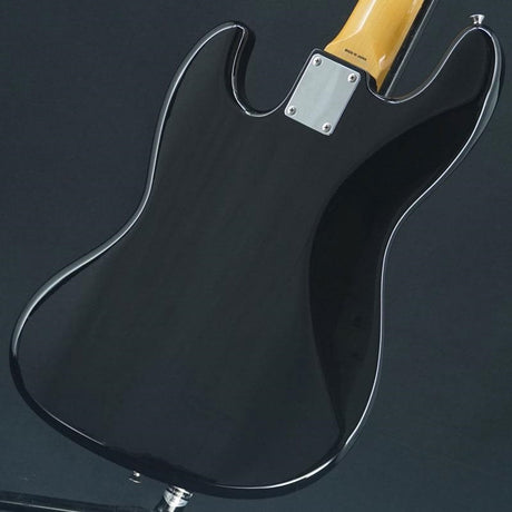 Used_Japan_Exclusive_Classic_60s_Jazz_Bass_(Black)_02