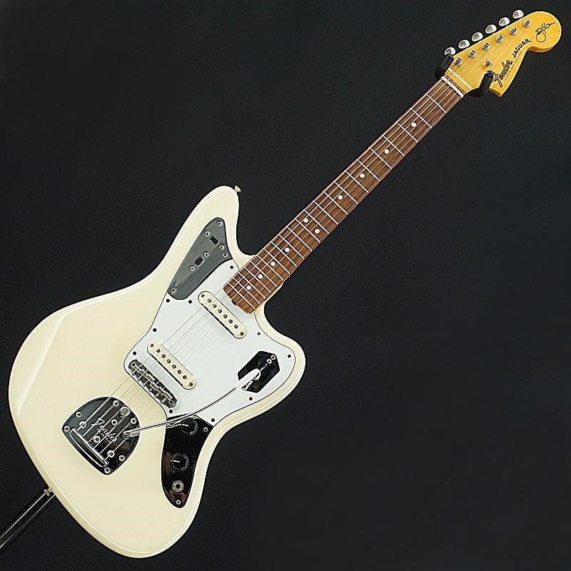 Used_Johnny_Marr_Jaguar_(Olympic_White)_[SN_V210518]_Fender_03