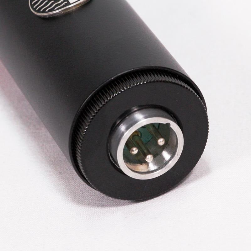 Used_KSM313_(ribbon_microphone)_(Shure)_(bidirectional)_(Roswell_Light)_07