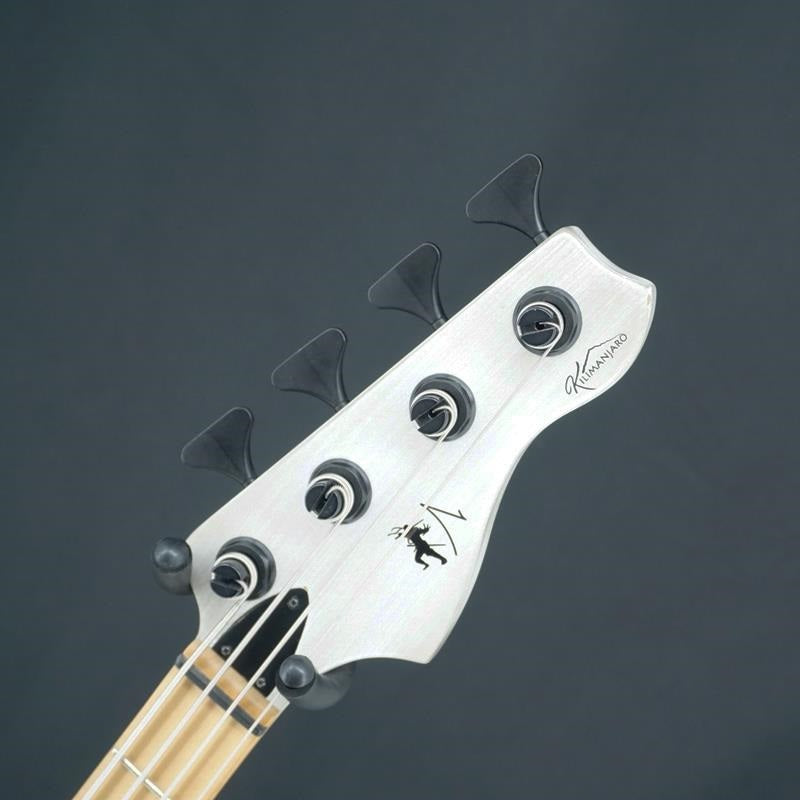 Used_MB_Kilimanjaro_4_(Old_White)_[Richard_Bona_Signature_Model]_07