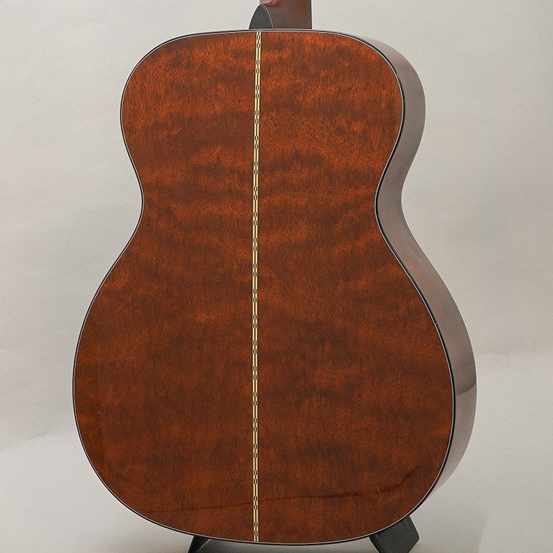 Used_Martin_CTM_000-28_Premium_Bear_Claw_Sitka_Spruce___Quilt_Mahogany_'13_#1730611_02