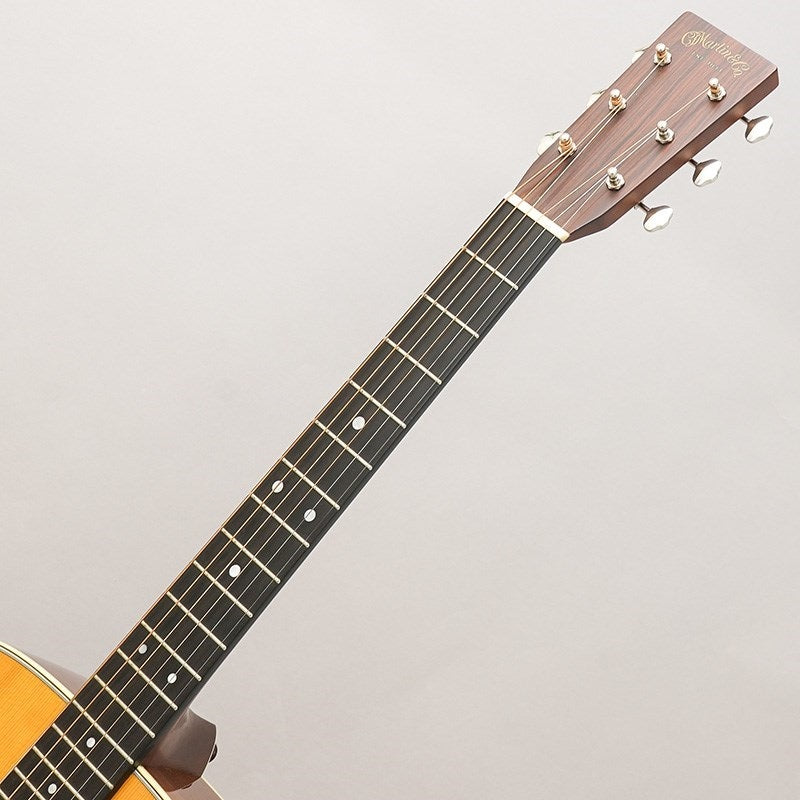 Used_Martin_CTM_D-28_Style_NAMM_2015_Selection_'15_Carpathian_Spruce___Guatemalan_Rosewood_08