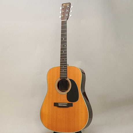 Used_Martin_D-28_Standard_'05_03